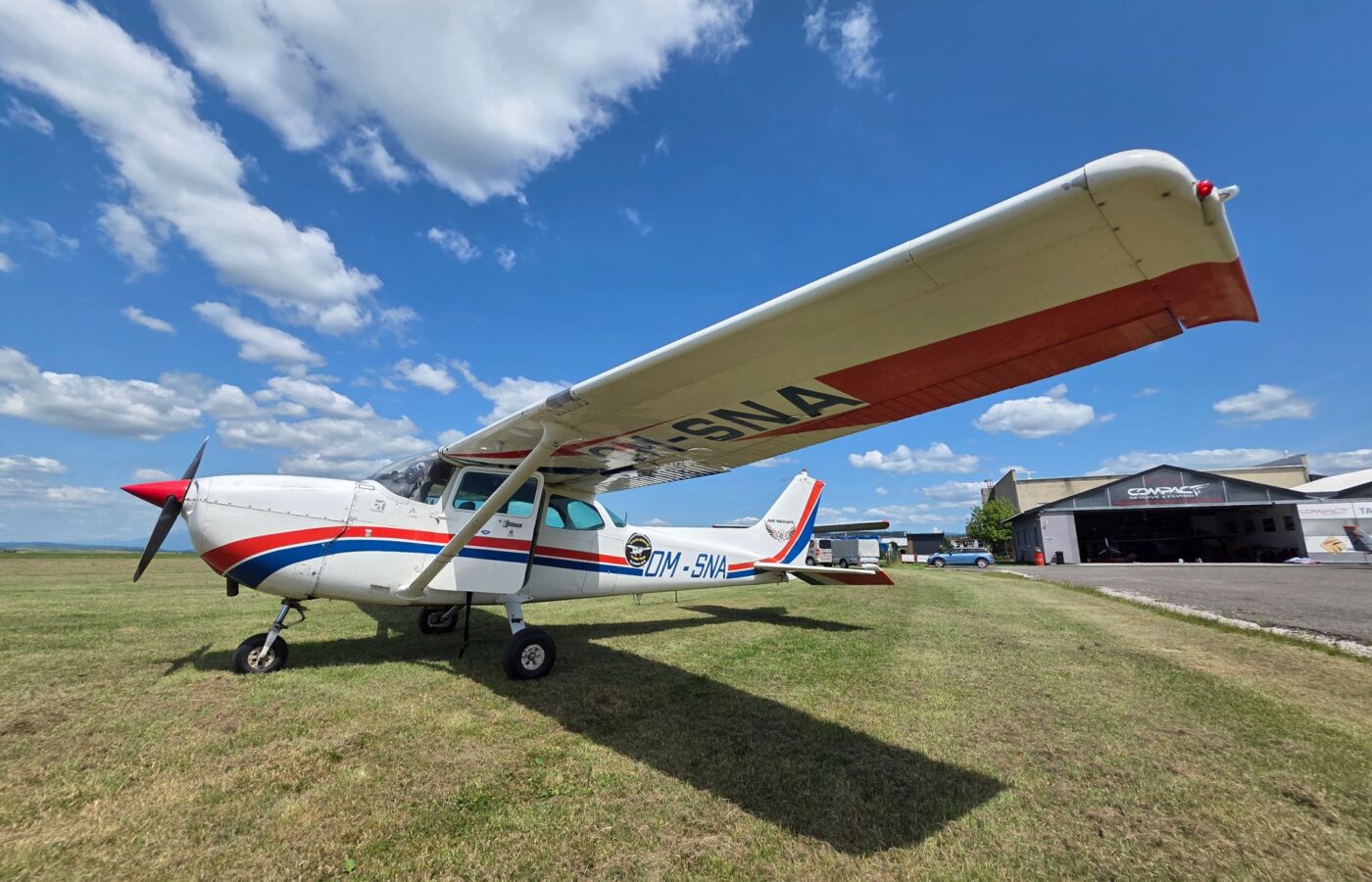 Cessna murulennuväljal